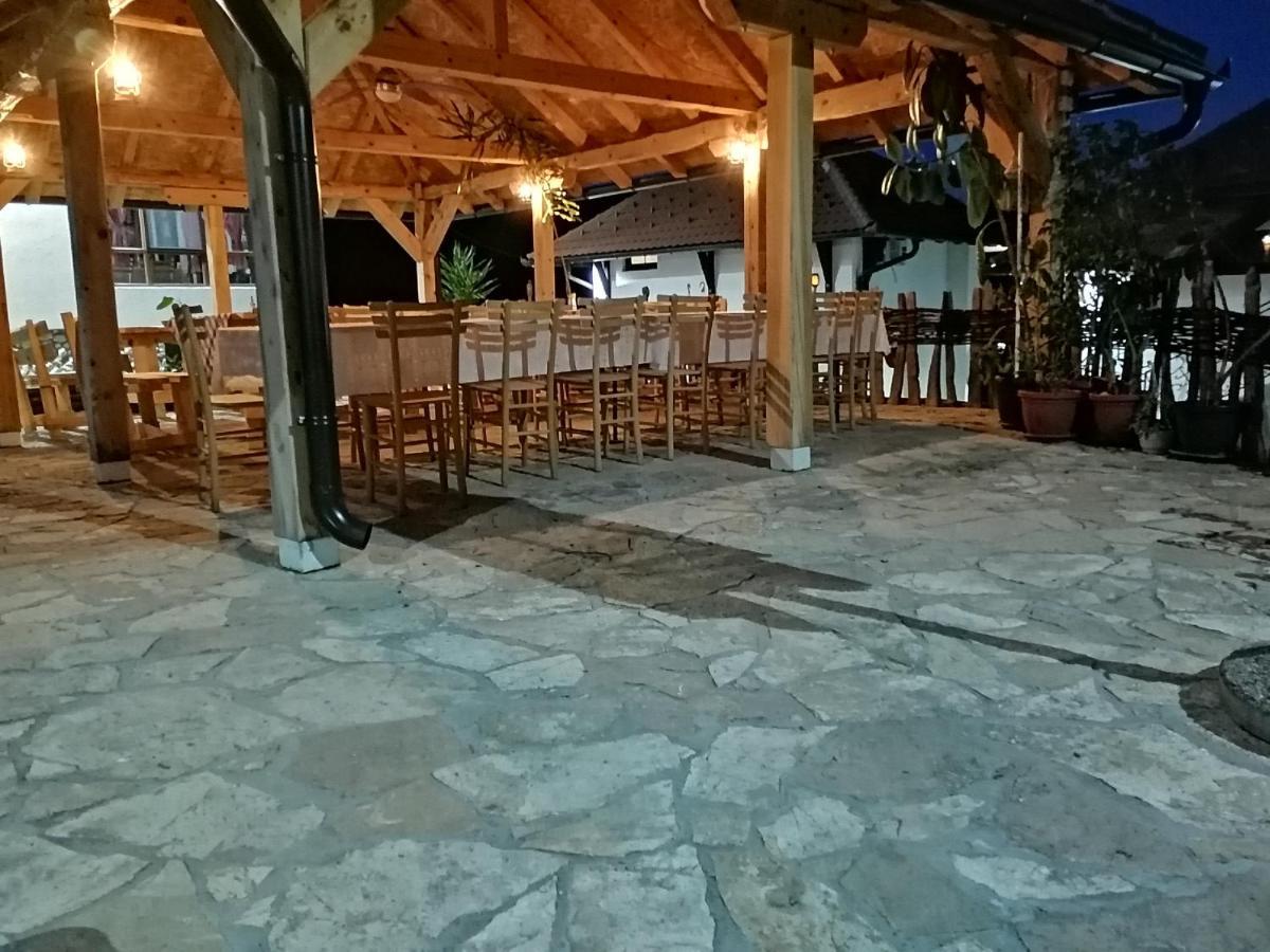 Bed and Breakfast Etno Selo Lelic Valjevo Exteriér fotografie