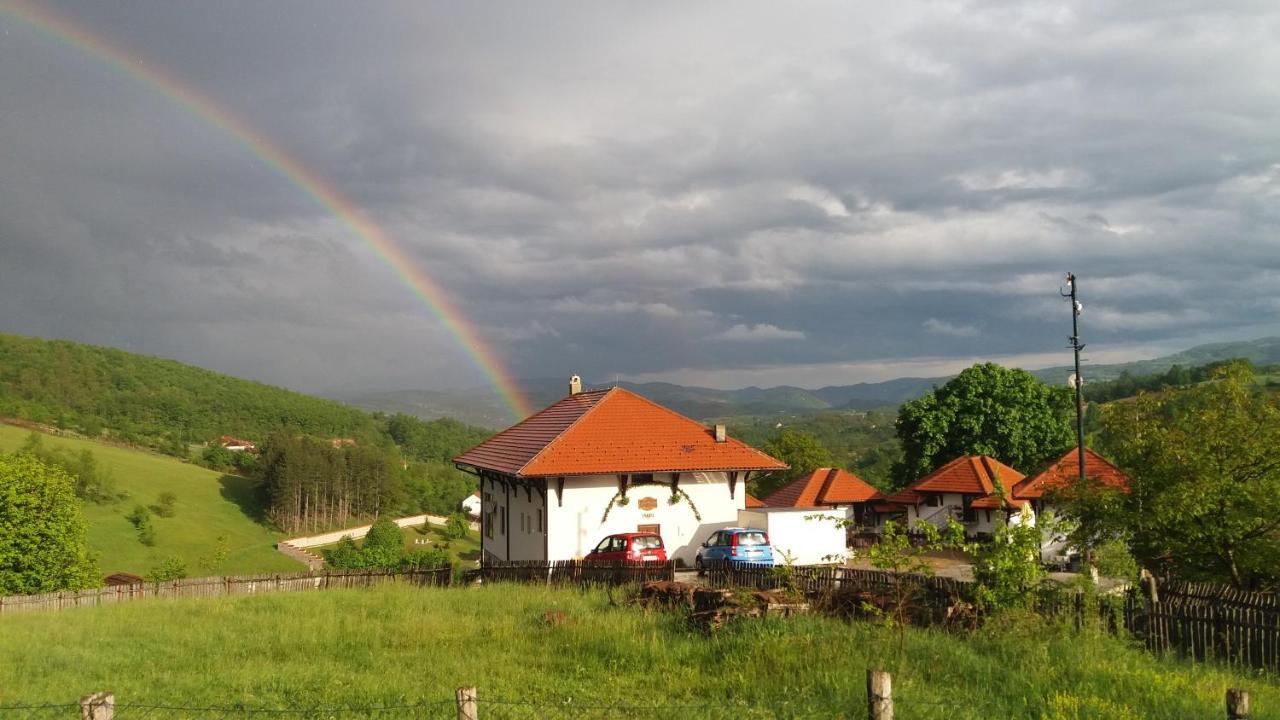 Bed and Breakfast Etno Selo Lelic Valjevo Exteriér fotografie
