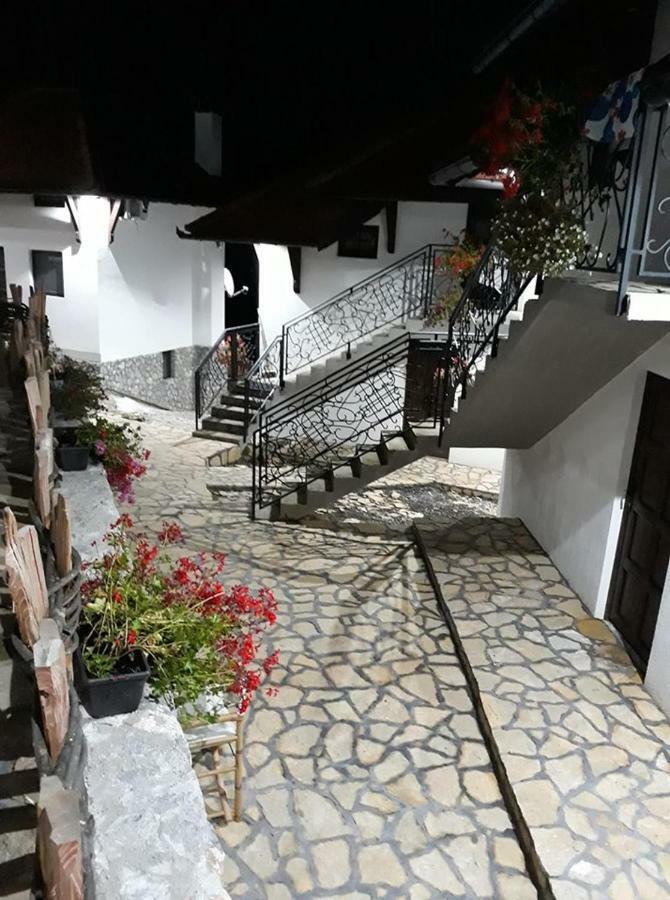 Bed and Breakfast Etno Selo Lelic Valjevo Exteriér fotografie